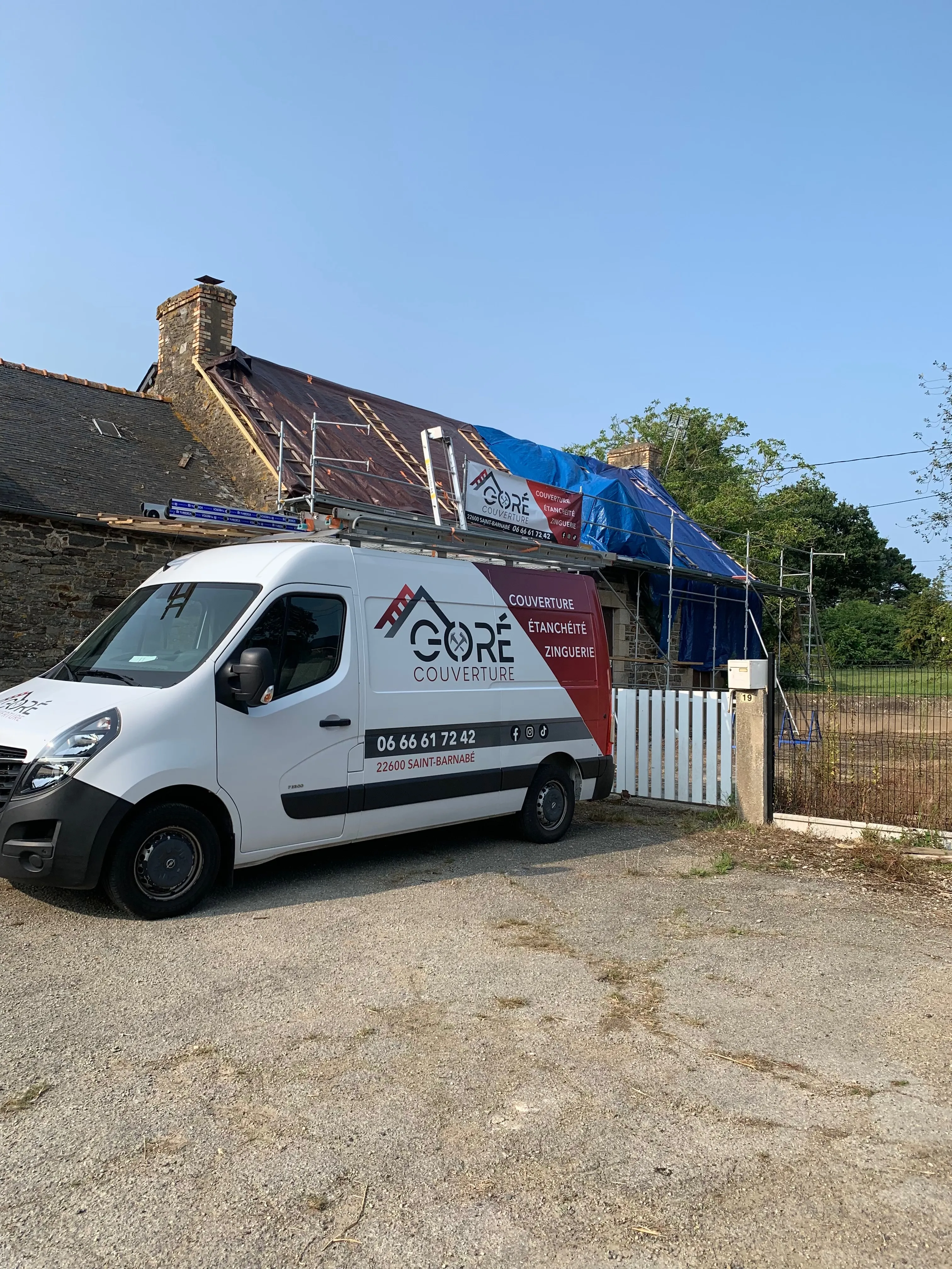 Toiture ancienne avant travaux